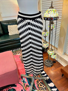 Saltwater LUXE Geometric Maxi Sweater Skirt in Black & Cream